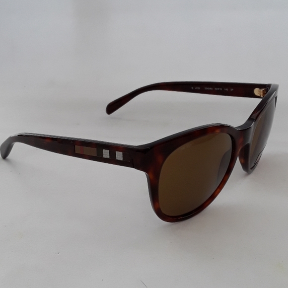 NIB Burberry B4132 3349/83 Polarized Sunglasses - Picture 3 of 8